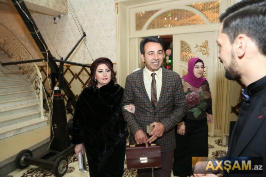 İlham Mirzəyev xanımı ilə qonaqlıqda - FOTOLAR