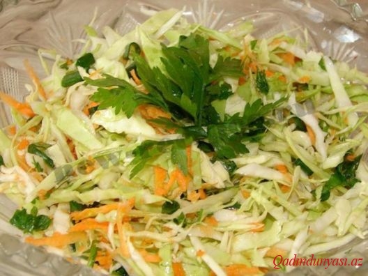 Faydalı salat-Kələm salatı