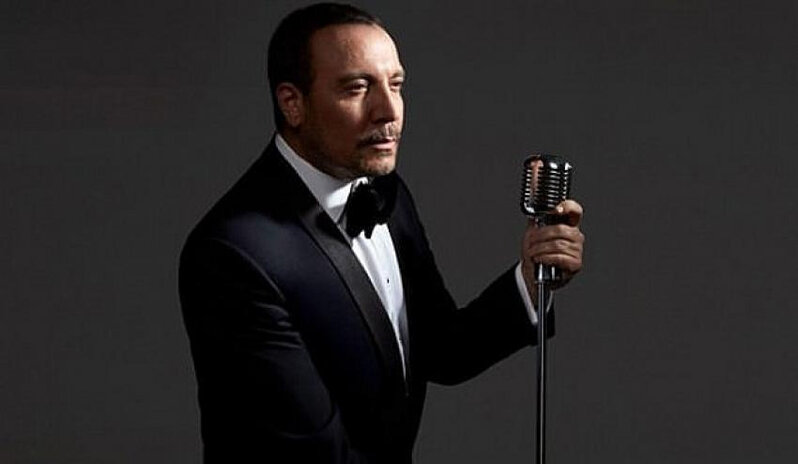 Məşhur müğənni mirasını küçə heyvanlarına bağışlayacaq