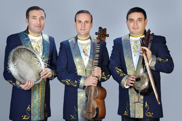 Təkcə biz yox, xanımlarımız da rəfiqədir' - Xalq artisti