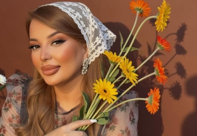 Mən kraliçayam!' - İlahədən özünə tərif