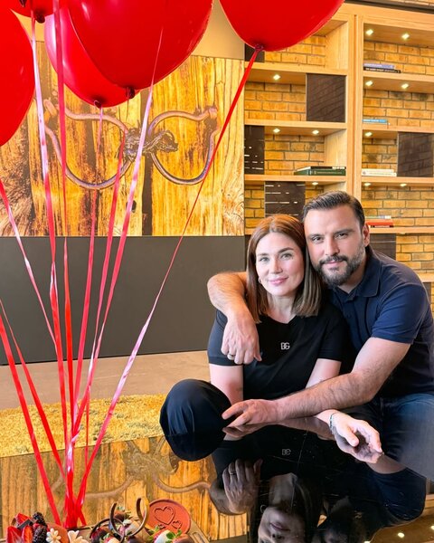 Alişandan romatik evlilik ildönümü təbriki - FOTO
