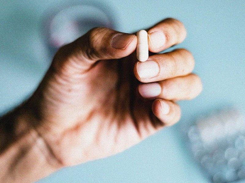 Həkimlər aşırı səviyyədə antidepressant təyin edirlər - London psixiatrlarından Xəbərdarlıq