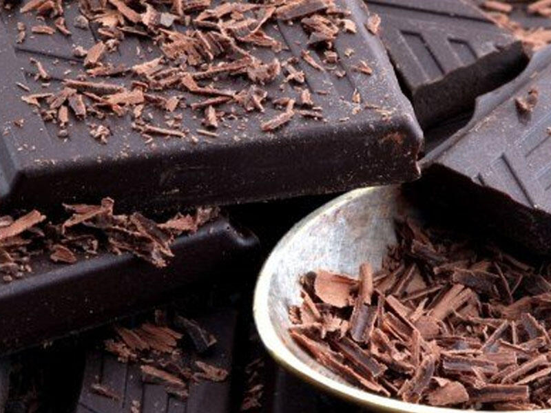 Şokolad üzərindəki ağlar nəyin əlamətidir