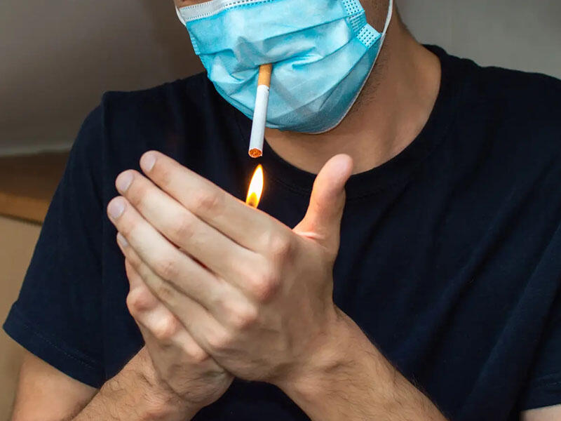 Siqaret çəkənlər koronavirusun ağır formasına daha çox yoluxa bilər