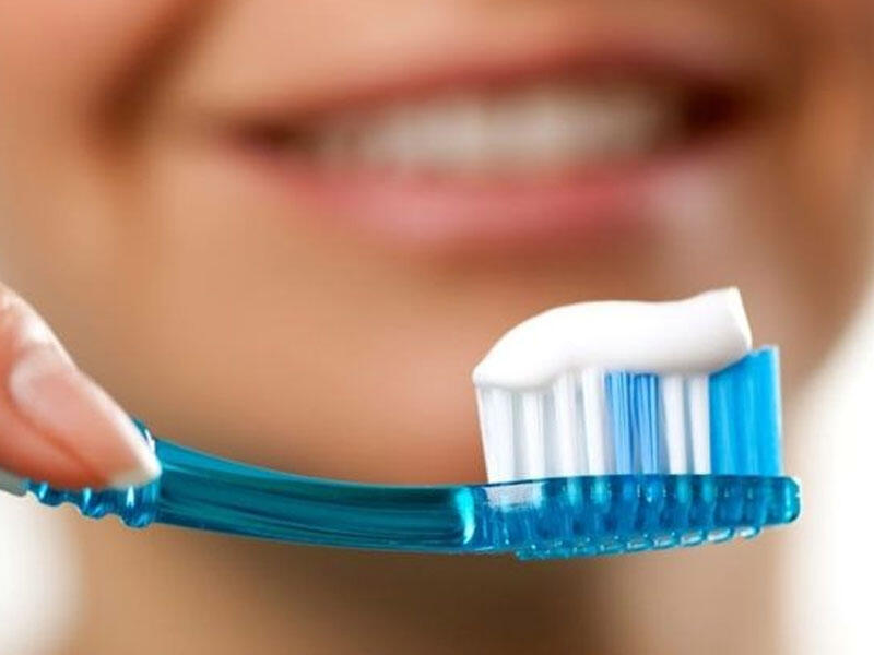 Koronavirusa yoluxub sağaldıqdan sonra diş fırçalarınızı atın