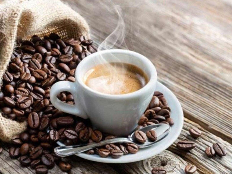 Ömrü və gəncliyi uzatmaq üçün qəhvənizə bunları qatın