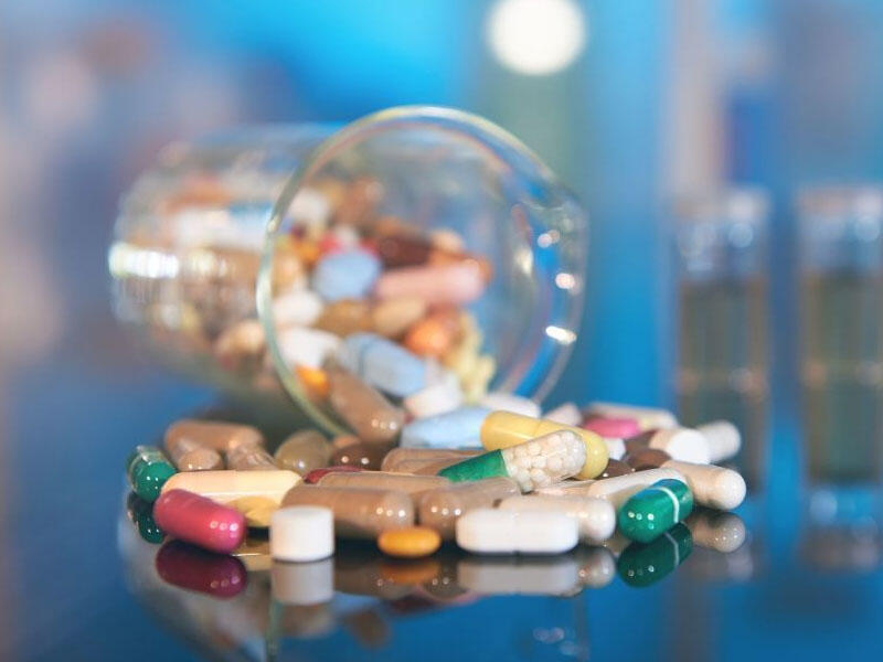 Koronavirus zamanı antibiotik içmək təhlükəlidir - TƏBİB