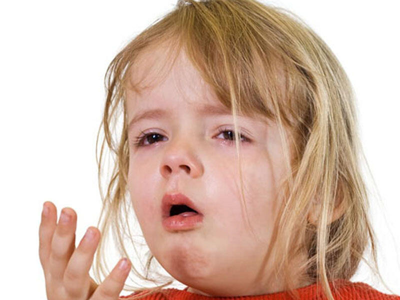 Uşaq öskürürsə, bu qidalar qəti olmaz - Pediatr