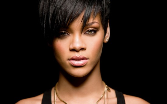 Rihannanın gözəllik sirri