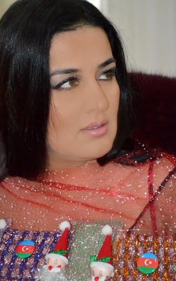 Bu da Elza Seyidcahanın yeni fotosessiyası