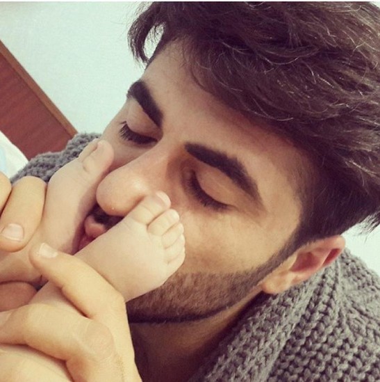 Zaur ilk dəfə qızının şəklini göstərdi