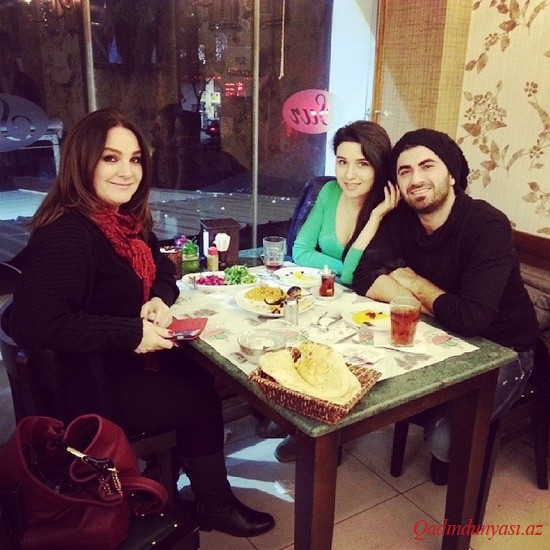 Məşhurların yeni il istirahəti