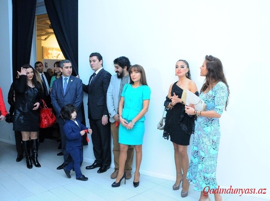 Leyla Əliyeva sərgidə