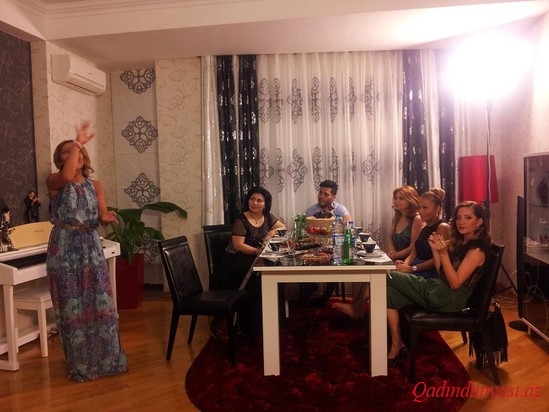 Ayanın evində qonaqlıq oldu