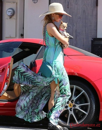 Paris Hilton sevgilisini onunla əvəzlədi