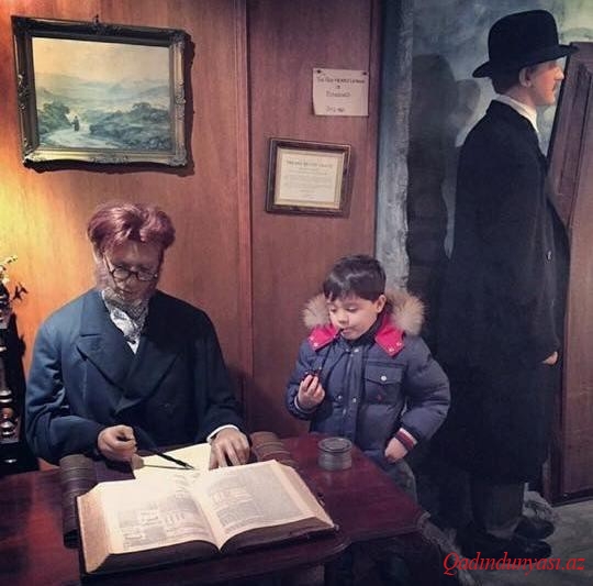 Emin Ağalarovla əkizlərinin yeni fotoları