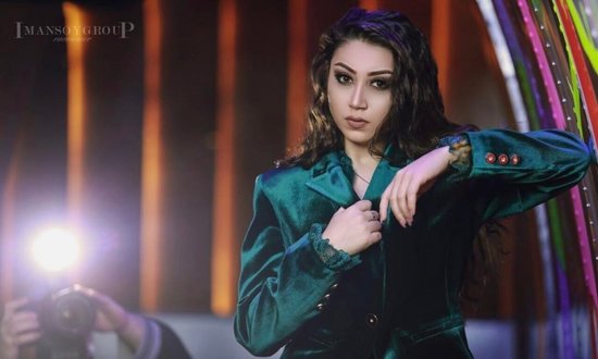 Azərbaycanlı müğənni Damla Instagram-ın fenomeninə çevrildi - FOTOLAR