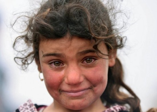 İraqlı qızdan dünyanı ağladan məktub - FOTO