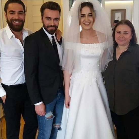 Kadir Doğulu və Neslihan Atagülün ailəsində XOŞ GÜN - FOTOLAR