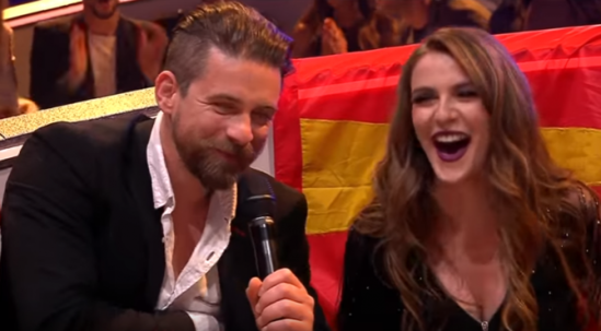 "Eurovision"da bir ilk - Canlı yayımda evlilik təklifi