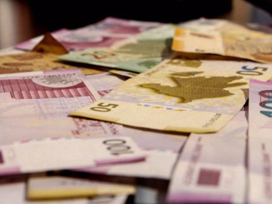 Diqqət bu şəxslərə ŞAD XƏBƏR: Onların maaşı bu qədər artır