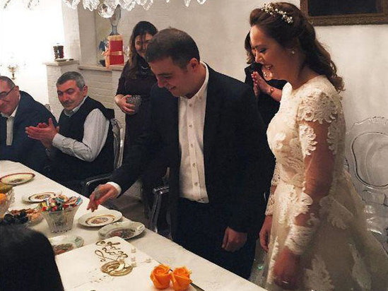 "Bozbash pictures"in "Ağsaqqal"ı evlənir - Bu da FOTOLARI