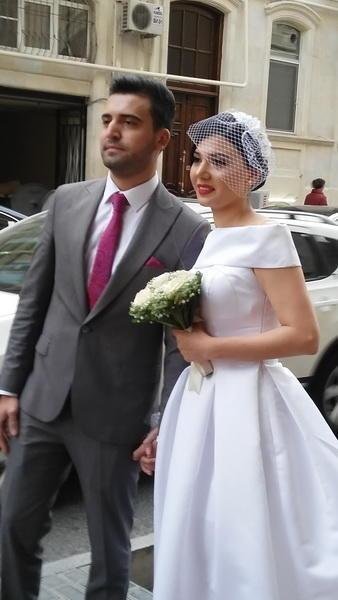 Azərbaycanlı aparıcı ikinci dəfə evləndi - BU DA TOYDAN FOTOLAR