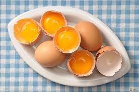 Narıncı yoxsa sarı yumurta?