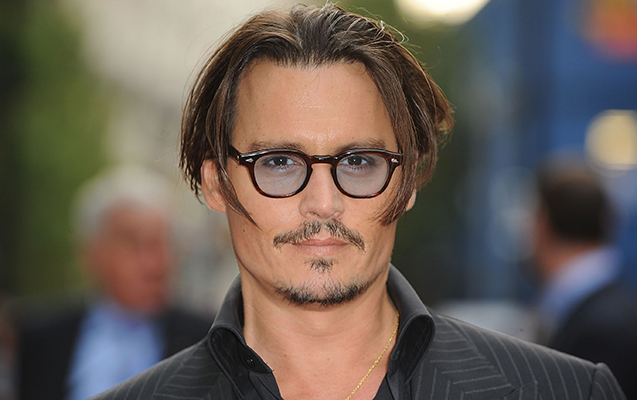 Conni Depp haqqında dəhşətli iddia: 'Arvadını içki şüşəsi ilə