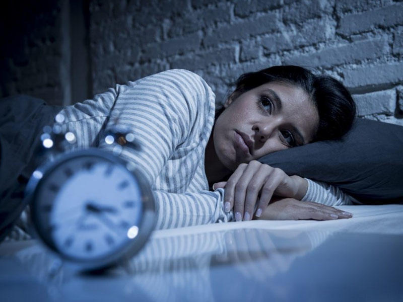 Düzgün yuxu rejiminin olmamasının təhlükəsi açıqlanıb