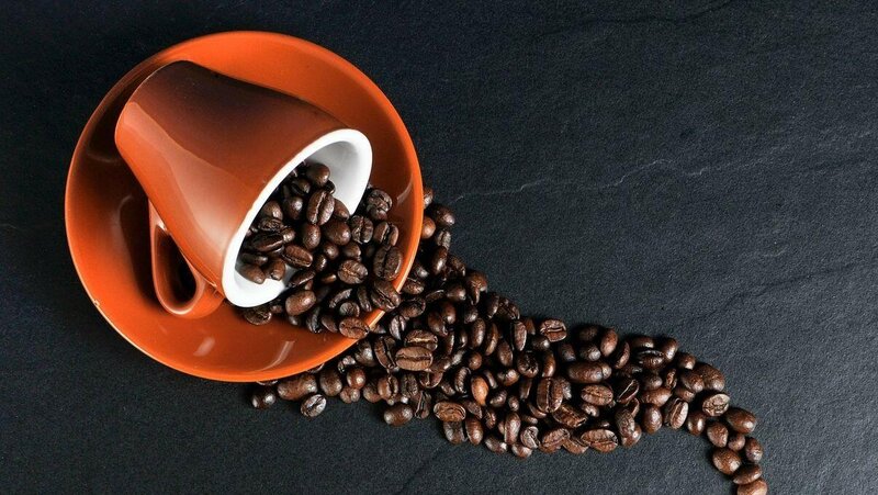 Təzə üyüdülmüş, yoxsa hazır qəhvə? - Həkim sevimli içki barədə miflərə son qoydu - FOTO