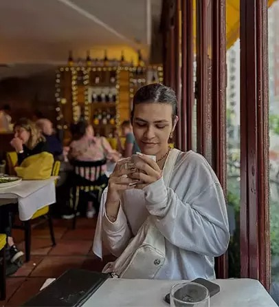 Aktrisa cinsiyyətini dəyişən oğlunu paylaşdı - FOTOLAR