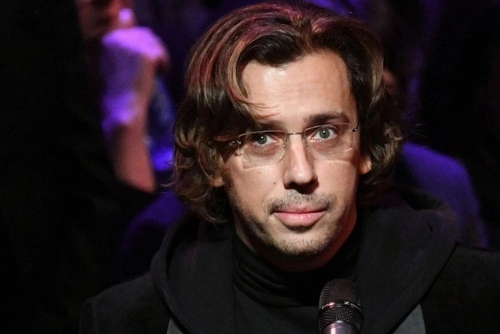 Rusiyanın xarici agent kimi tanıdığı Maksim Qalkin Bakıya gəlir