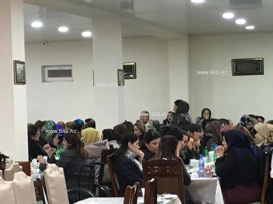 "Həyat yoldaşına aldığı son hədiyyəni verə bilmədi ..." - ANS-in jurnalistinin dəfnindən FOTOLAR