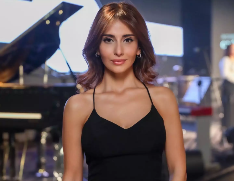Leyla Quliyevanın 16 yaşlı qızı - FOTO
