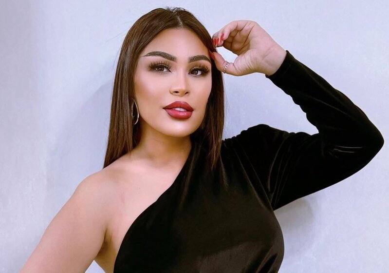 Səsimdən başqa hər yerim əməliyyatla düzəlib' - Ülviyyədən etiraf