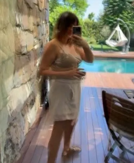 Gizem ana olduqdan sonra 13 kilo arıqladı - FOTOLAR