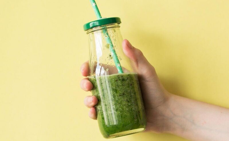 Yaşıl tərəvəz şirələri həqiqətən detoks effekti yaradır?