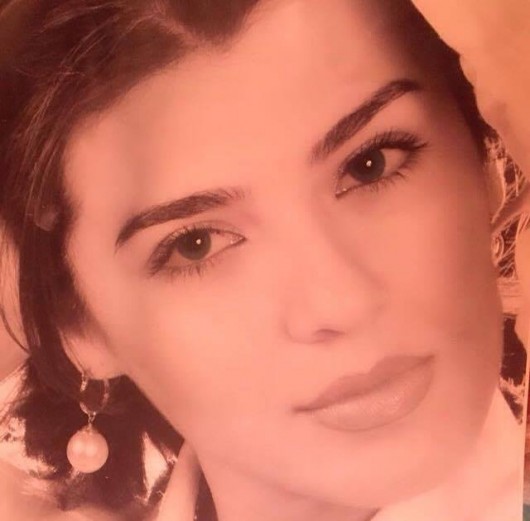 Azərbaycanlı aktrisa 17 il əvvəki FOTOLARINI yaydı