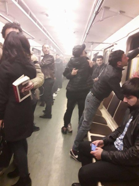 Bakı metrosundakı baş verən tüstülənmədə ən çox müzakirə olunan FOTO
