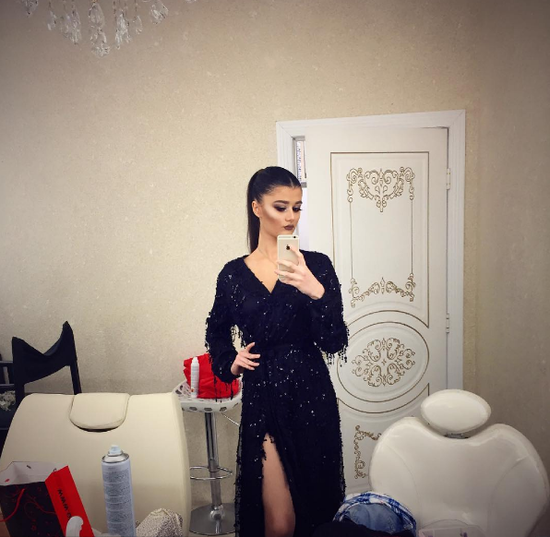 Vəfa Zeynalovanın model qızından yeni FOTOLAR