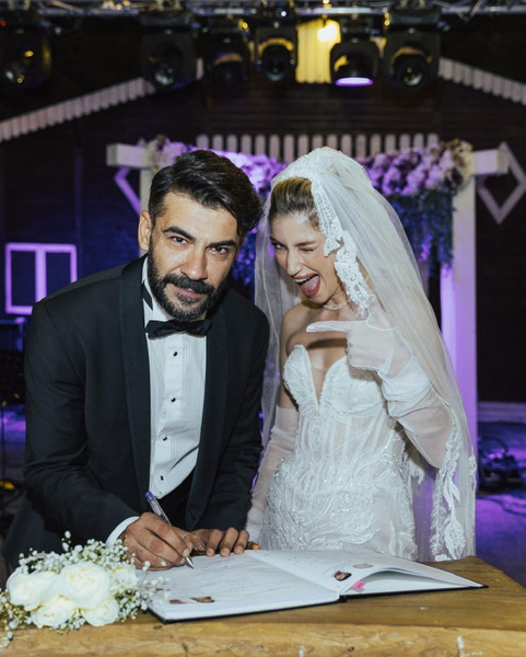 Məşhur aktyor evləndi - FOTO