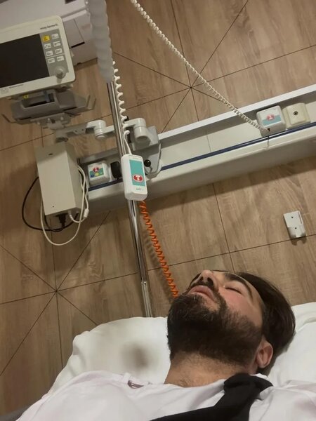 Məşhur müğənni təcili əməliyyat olundu