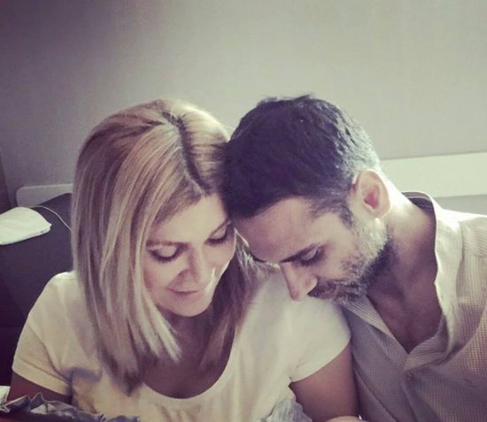 Xoşqədəm həyat yoldaşı və əkizləri ilə... FOTOLAR