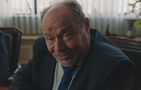 Əməkdar artist xəstəxanaya yerləşdirildi