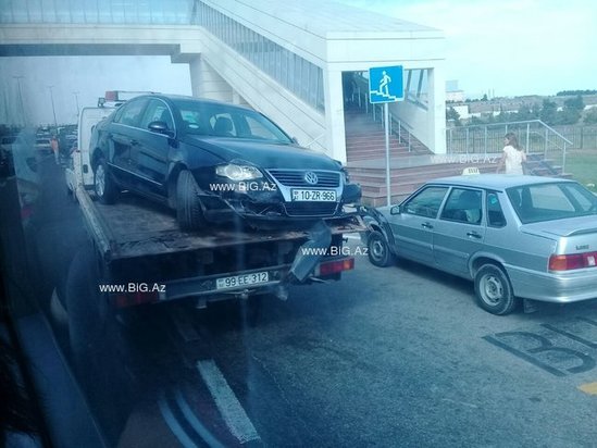 TƏCİLİ! Aeroport yolunda AĞIR QƏZA: ÖLƏNLƏR VAR - YENİLƏNİB - FOTOLAR