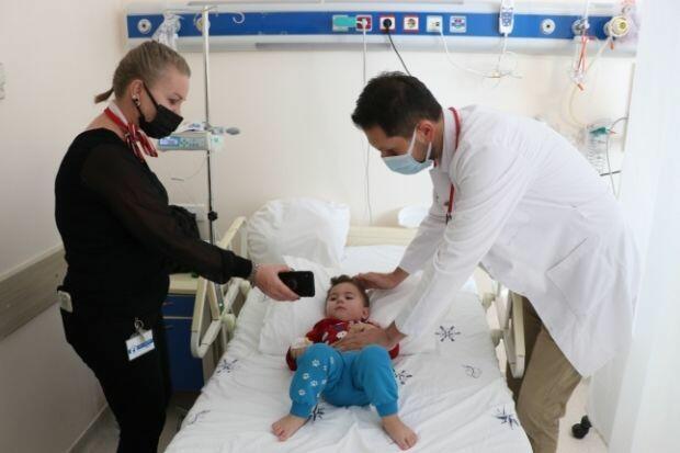 Yaş yarımlıq uşağın mədəsindən çıxarılanlar - Həkimləri təəccübləndirdi - FOTO