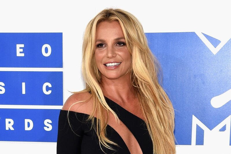 Britni Spirs reabilitasiya mərkəzinə yerləşdirildi