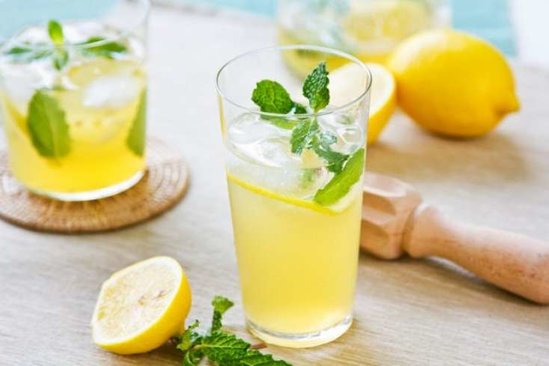 Limonlu su görün hansı xəstəliklərə xeyirdir?